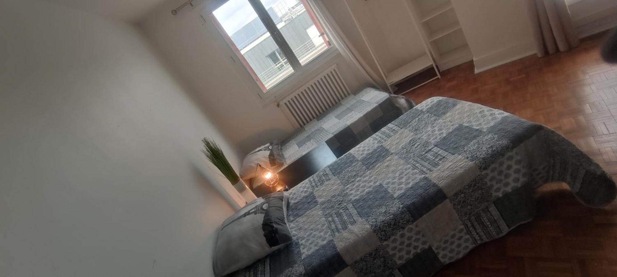 Eiffel Horizon - Grand Espace Familial Au Pied Du Metro Accommodatie bij particulieren *